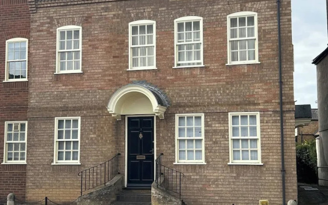 Stylish One Bedroom Apartment in Central Potton