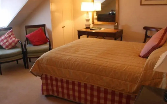 The Crown Hotel