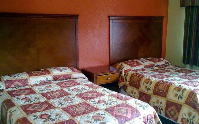 Travelodge by Wyndham Jersey City