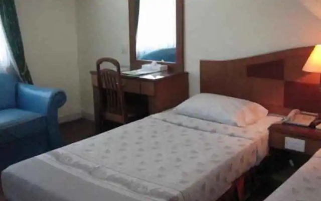 Golden Virgo Hotel