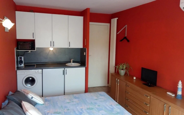 Studio in Roquebrune-cap-martin, With Wonderful sea View and Terrace -