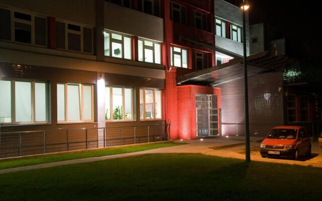Hostel Molo вид на фасад