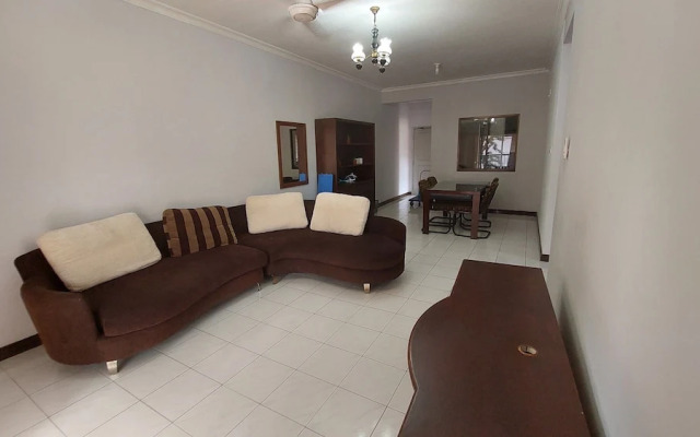 Marina Court - Stay In Borneo