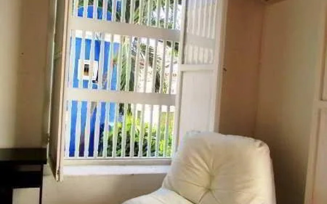 Casa Blue Business & Hotel