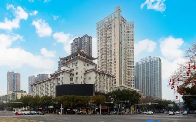 Meimei E-Sports Hotel (Nanhu Square)