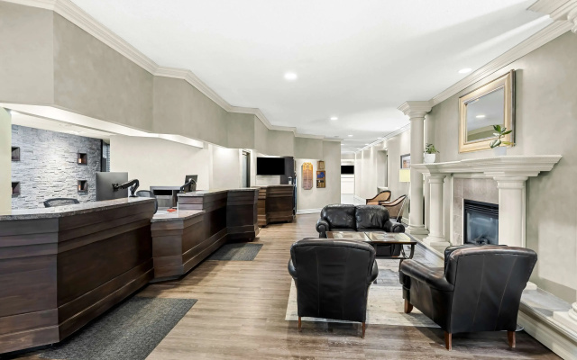 Best Western Plus Mariposa Inn & Conference Centre