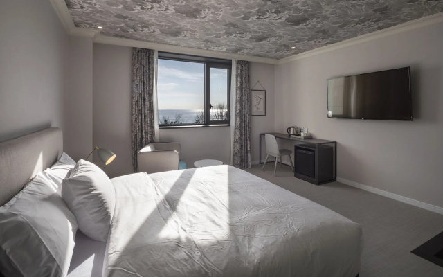 Brown Dot Hotel Songjeong