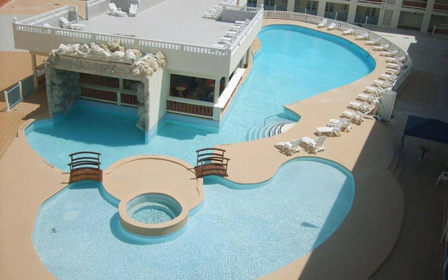 Casa Grande Airport Hotel