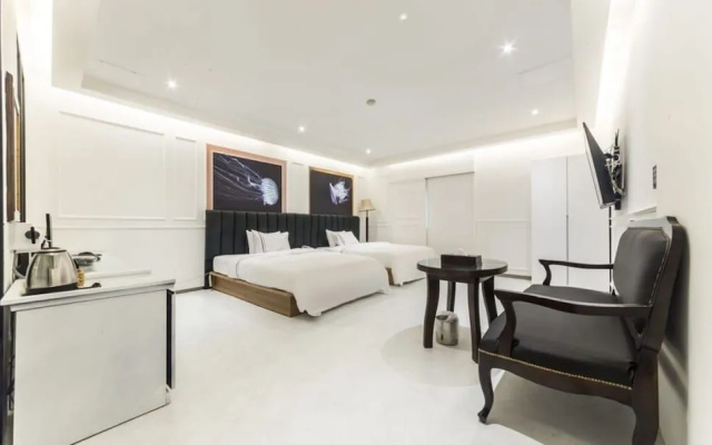 Dream Palace