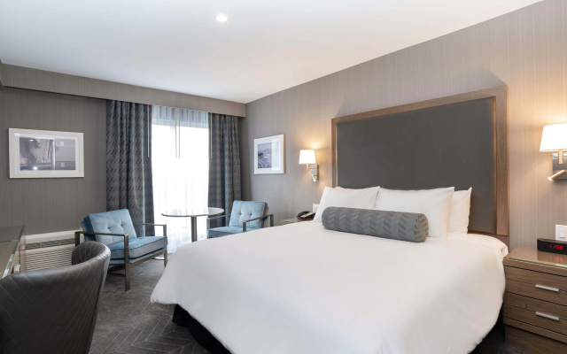 Sandman Signature St. John's Hotel