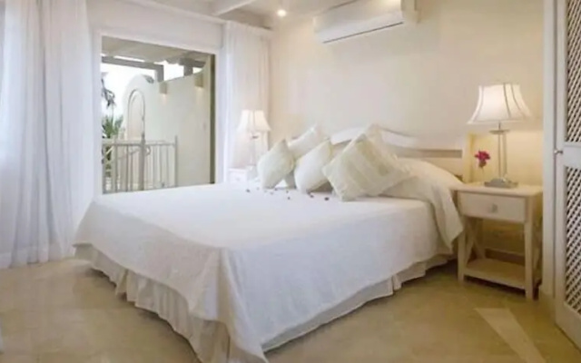 Reeds Penthouse 13