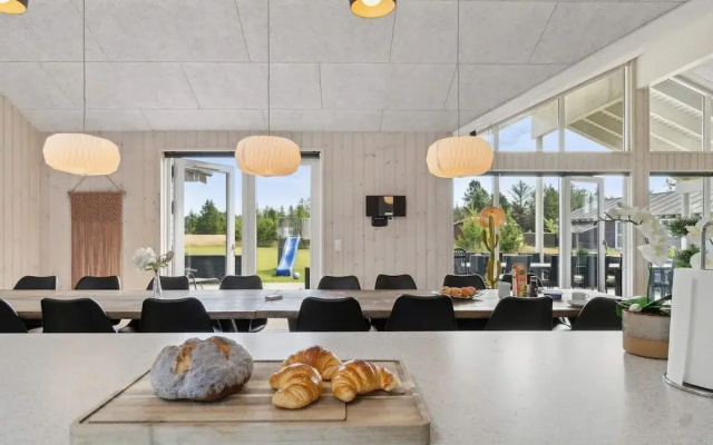 5 Star Holiday Home in Albaek