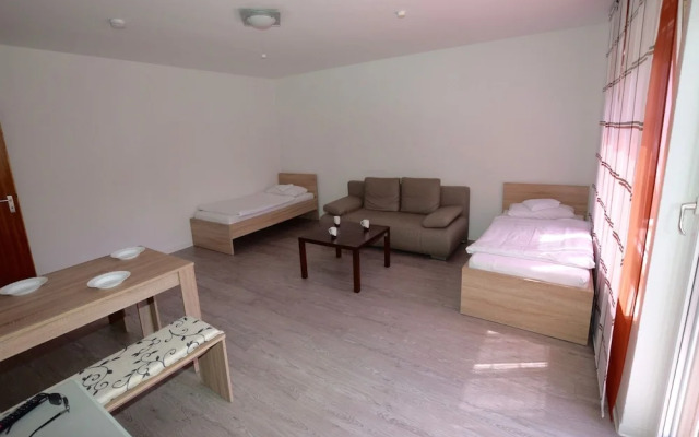 AB Apartment 14