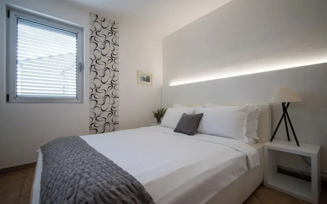 Apartments Valbruna