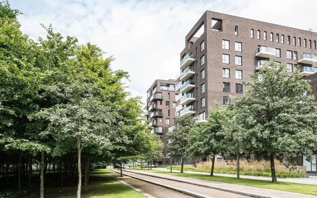 Stylish and modern 1 bedroom apartment near the O2