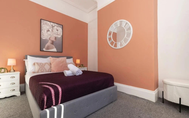Newly Renovated 3BR House Near Hospital uni