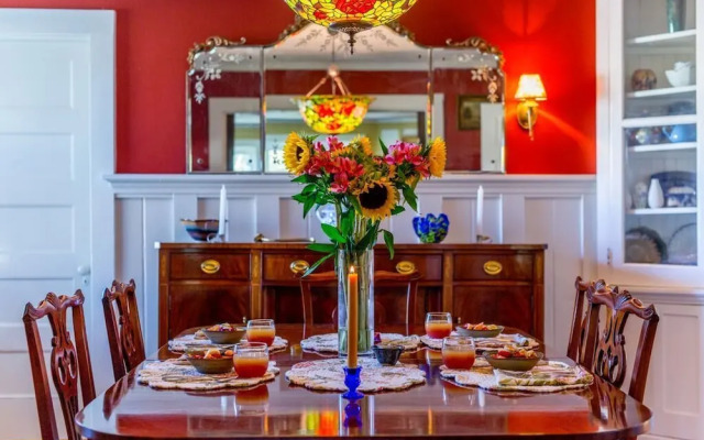The Red Door B&B