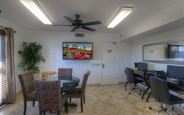 Park Suites at 145 - One Bedroom Apartment
