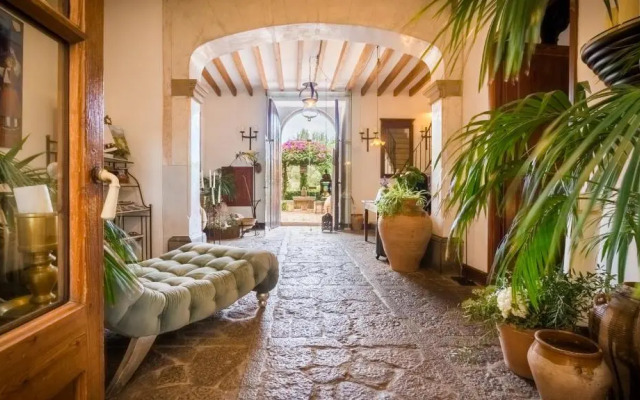 Ca's Xorc Luxury Retreat- Adults Only
