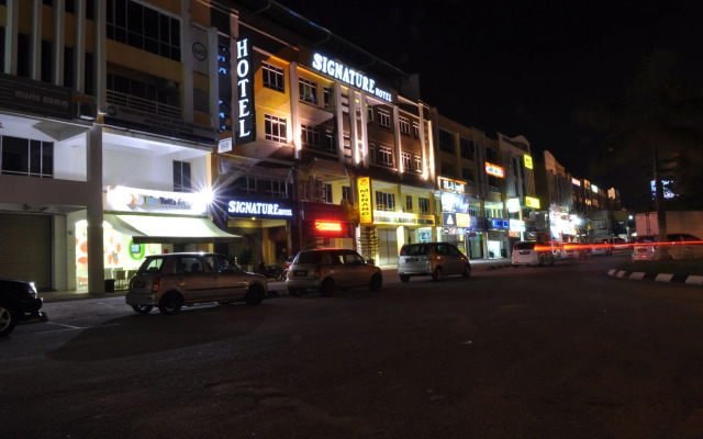 Signature Hotel