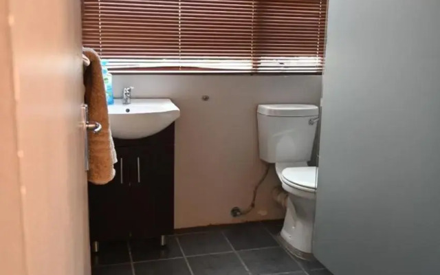 Cosy 2 bedroom flat for 4