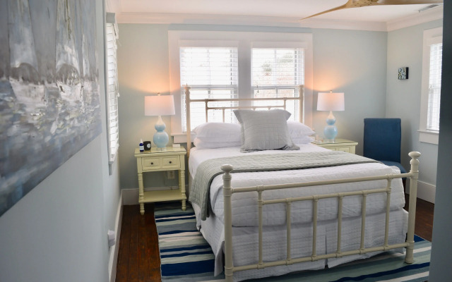 Inn on Turner