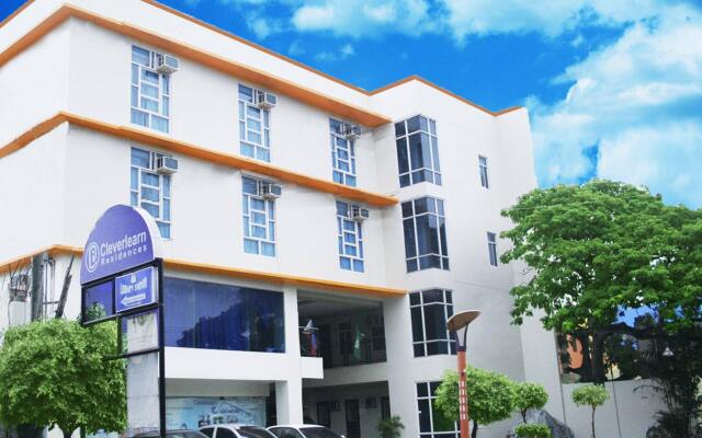 Отель Cleverlearn Residences Филиппины, Лапу-Лапу - отзывы, цены и фото номеров - забронировать отель Cleverlearn Residences онлайн вид на фасад