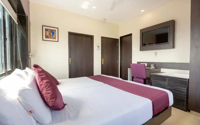 Sukh Hotel