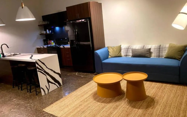 3E-Spacious close to PITT/CMU/Carlow, Sleeps 4