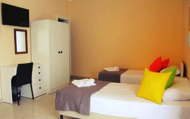 Mavina Hotel