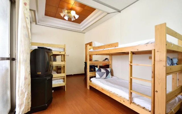 Yiwa Homestay