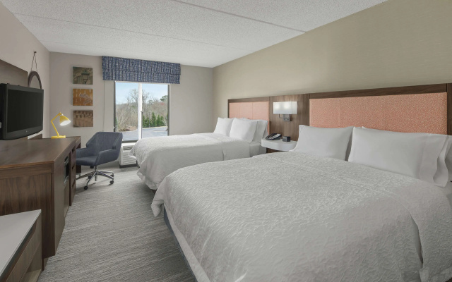 Hampton Inn & Suites Macon I-75 North