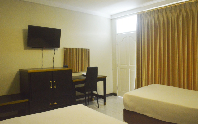 Hotel Pangrango 3