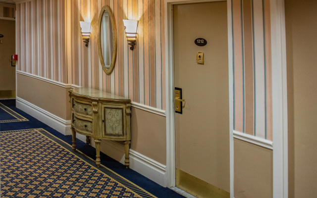 Hotel Wolcott