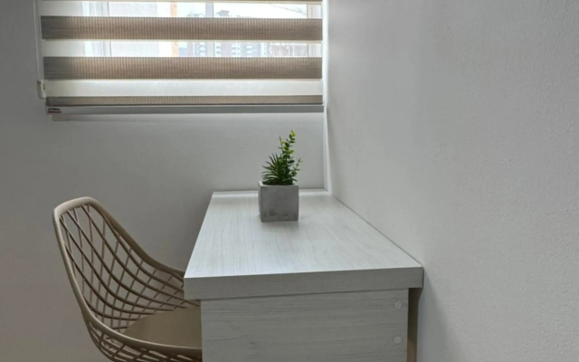 Sabaneta, apartment, Parking, Pool & with club in the sky!