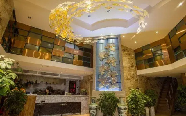Tianmen Mountain Yuyuan Theme Hotel