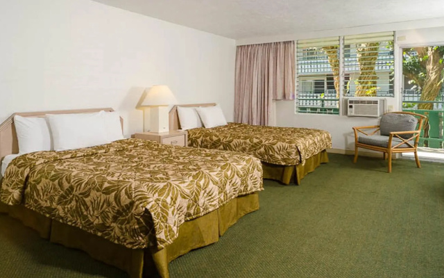 Hilo Bay Hotel