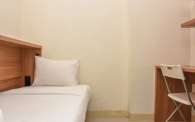 Strategic And Cozy Stay 2Br At Green Pramuka City Apartment
