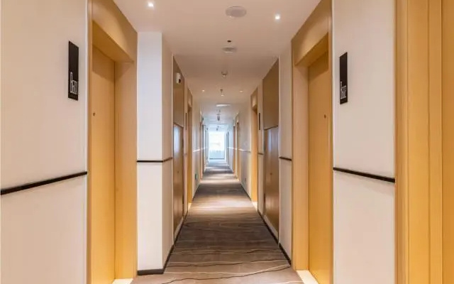 City Comfort Inn Baiding Baobai Shopping Mall