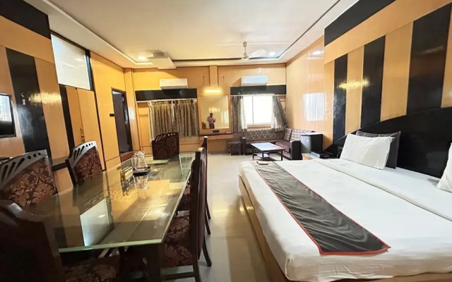 SwagStay Hotel Rahul Palace Nagpur