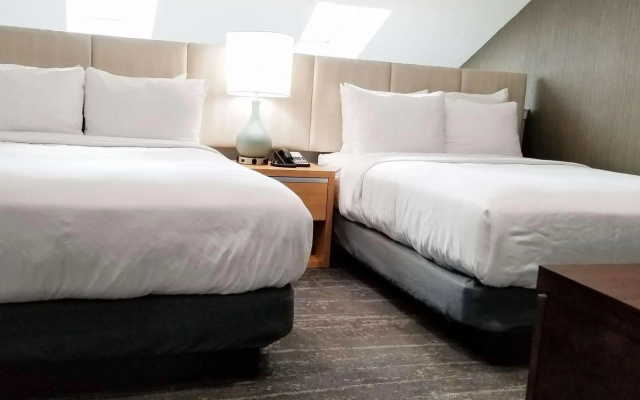Somerset Lofts, Ascend Hotel Collection