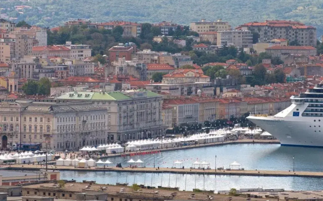 SeaTrieste House Rental