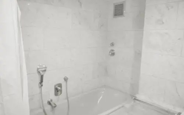 F10 APARTMENT Ulm