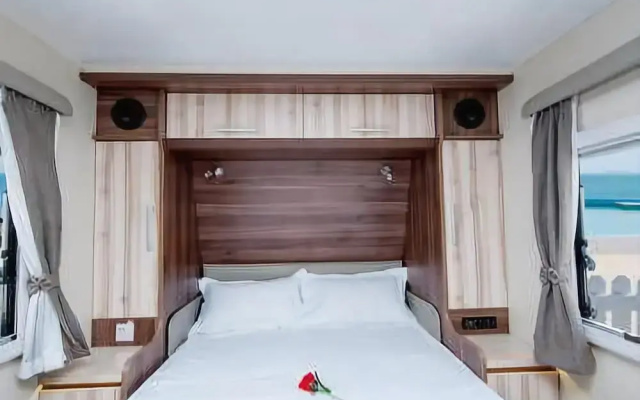 Biluota Sea-view Theme Hotel