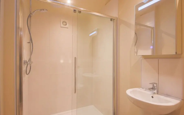 Fionn Lodge, Sleep 6, hot tub & Sauna,pet Friendly