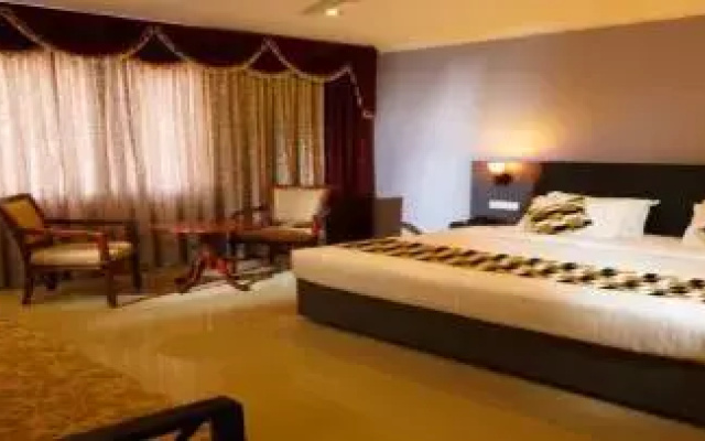 hotel srichakra international