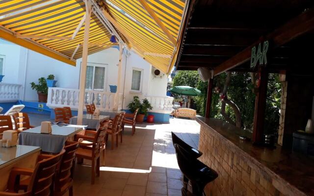Karatas Apart Hotel Мармарис вид на фасад