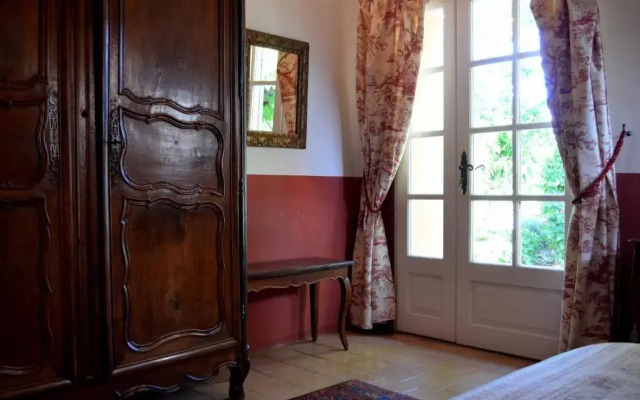 Le Mas Perréal