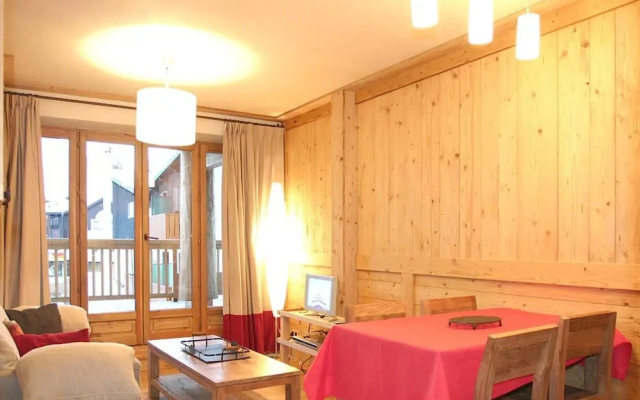 Inviting Apartment With Balcony or Terrace