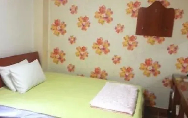 Woori Guesthouse(우리게스트하우스)